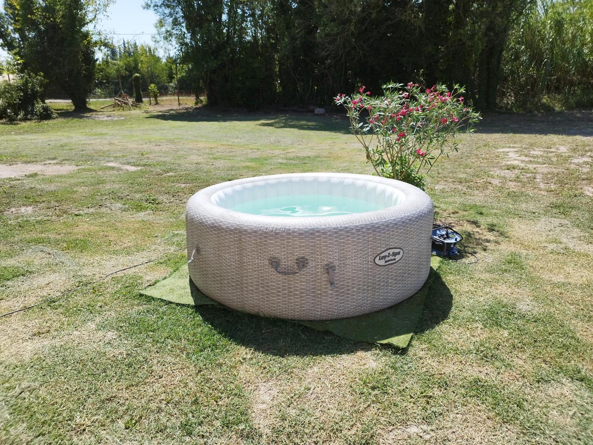 Mas En Provence Villa Le Thor Bagian luar foto